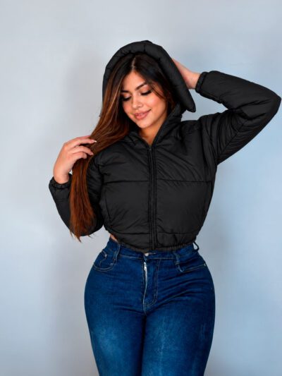 IMPERMEABLE NEGRA