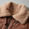 CHAQUETA OVEJERA HOMBRE DETALLE